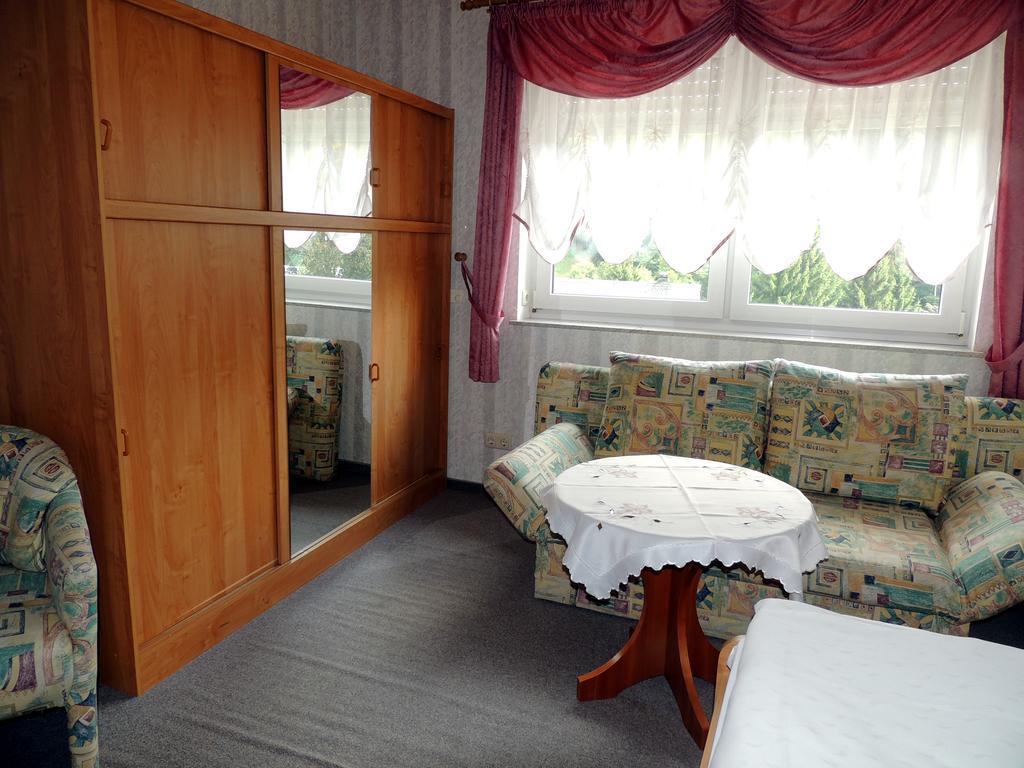Gaestehaus Am Hirtenberg Breitenbrunn  Esterno foto